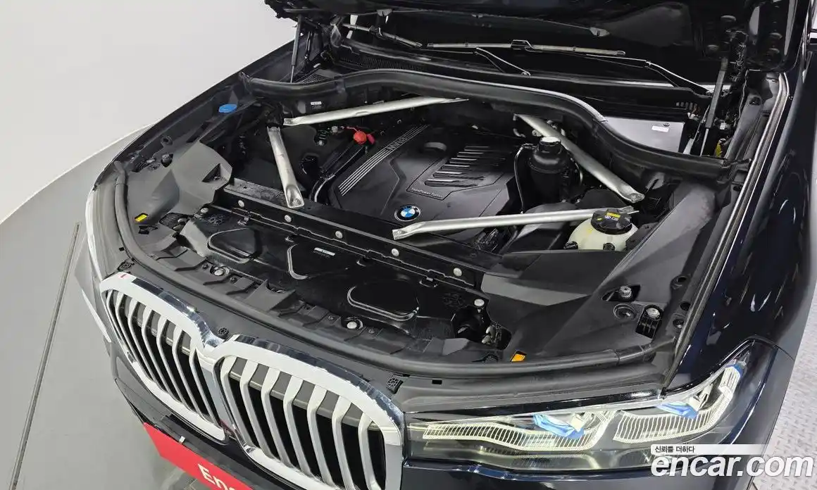 BMW X7 2021 3.0 автомат (гидро), фото 6