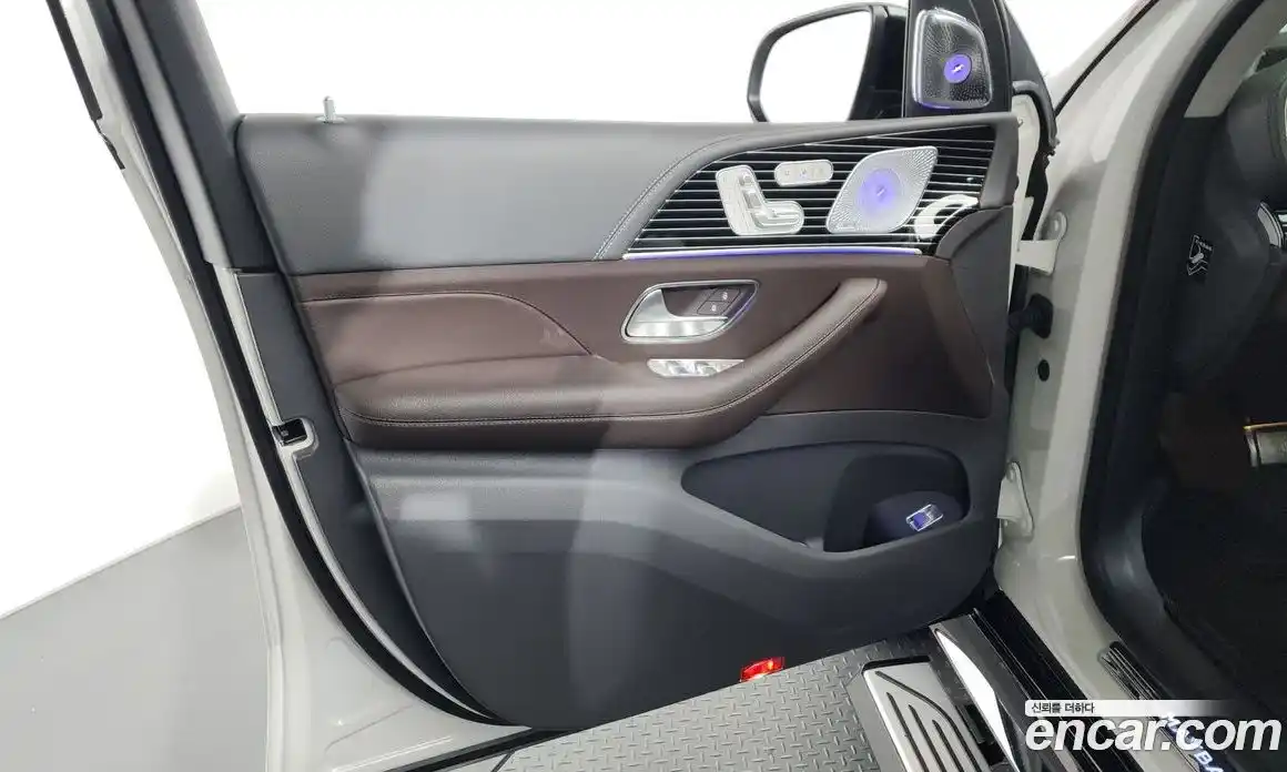 Mercedes-Benz GLS-Class 2020 4.0 гидро, фото 28