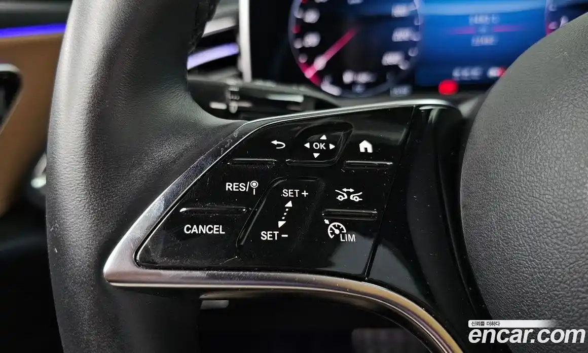 Mercedes-Benz E-Class 2024 2.0 гидро, фото 16