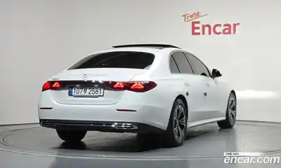 Mercedes-Benz E-Class 2024 2.0 гидро, миниатюра 2
