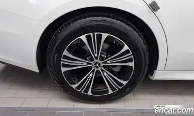 Mercedes-Benz E-Class 2024 2.0 гидро, миниатюра 5