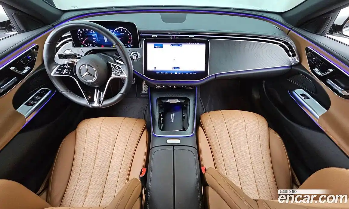 Mercedes-Benz E-Class 2024 2.0 гидро, фото 10