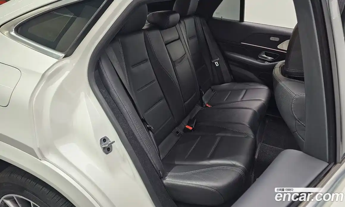 Mercedes-Benz GLE-Class 2023 3.0 гидро, фото 12