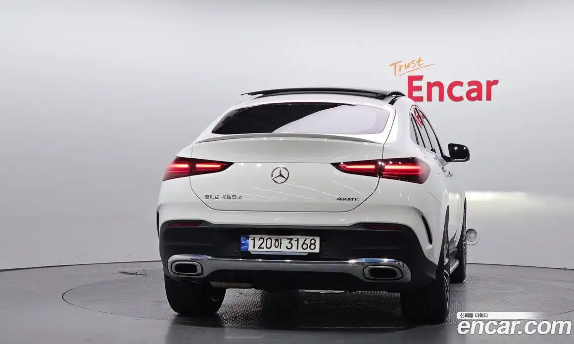 Mercedes-Benz GLE-Class 2023 3.0 гидро, фото 4