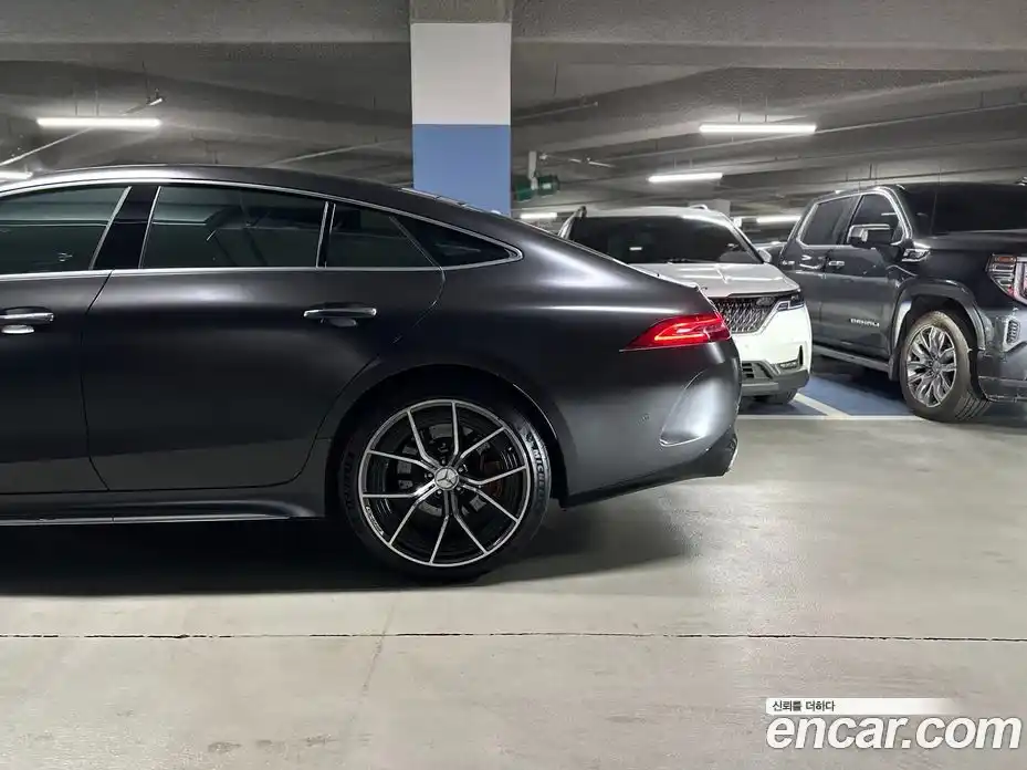 Mercedes-Benz AMG GT 2023 4.0 гидро, фото 3