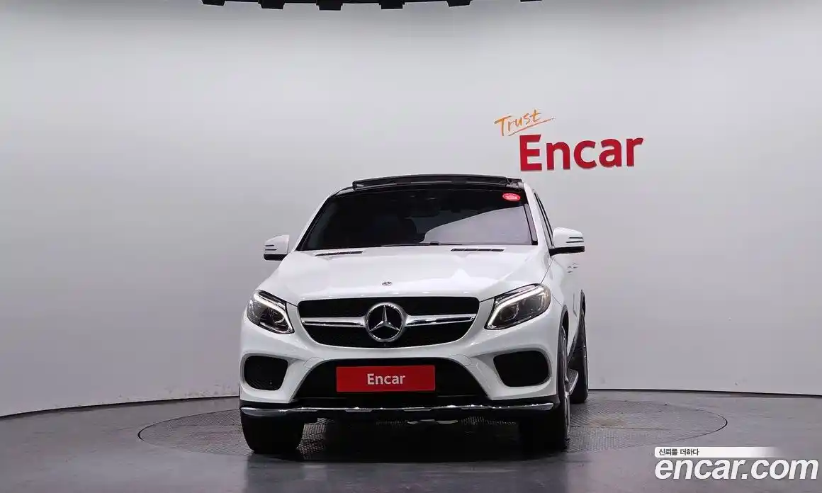 Mercedes-Benz GLE-Class 2018 3.0 гидро, фото 3