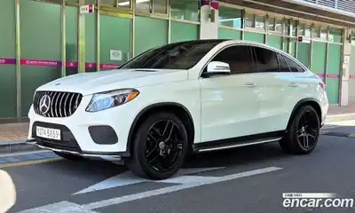 Mercedes-Benz GLE-Class 2017 3.0 гидро, миниатюра 2