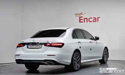 Mercedes-Benz E-Class, 2022