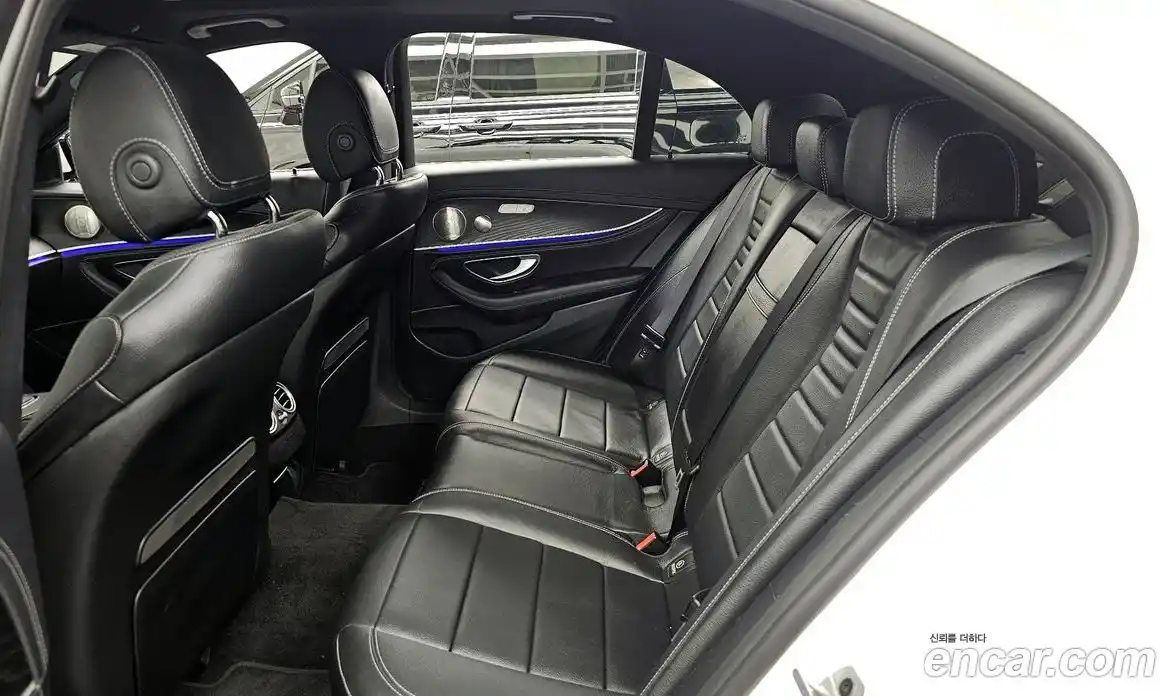 Mercedes-Benz E-Class 2022 1.9 гидро, фото 15