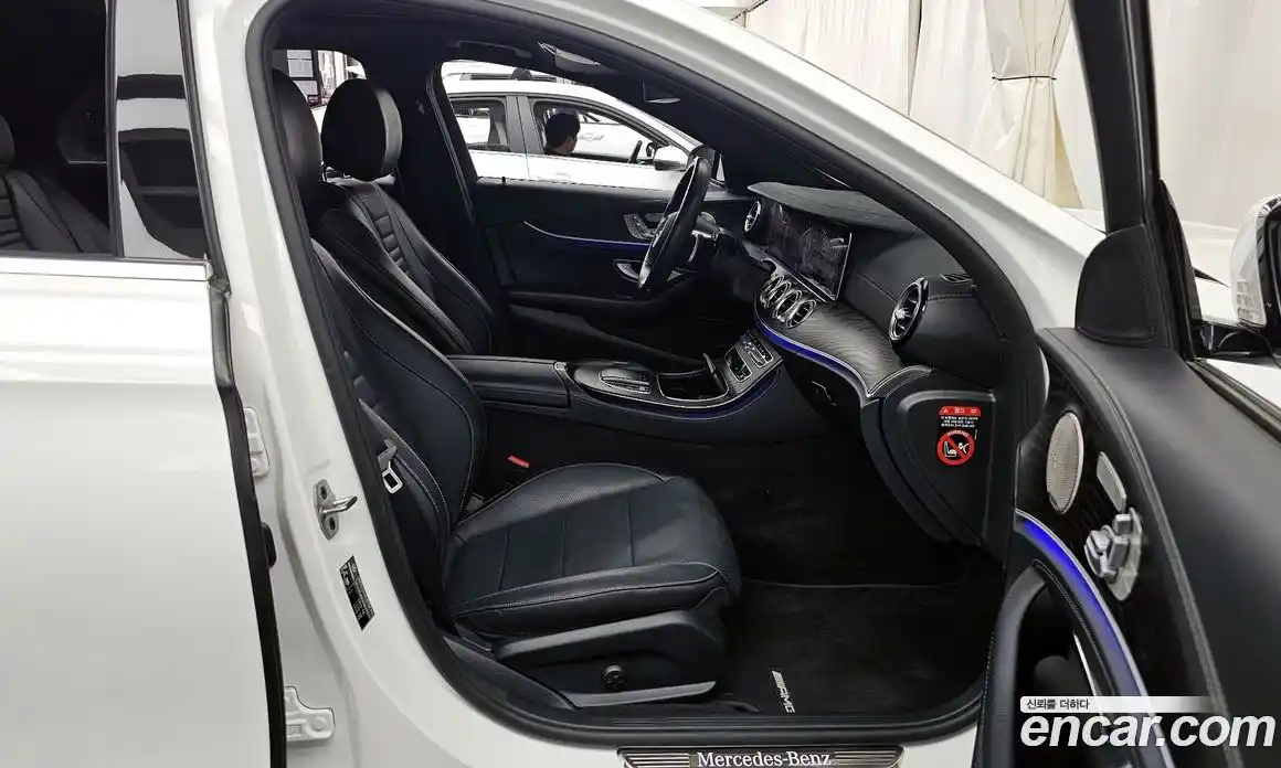 Mercedes-Benz E-Class 2022 1.9 гидро, фото 16