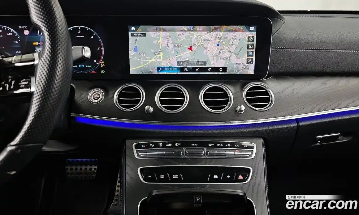 Mercedes-Benz E-Class 2022 1.9 гидро, фото 19