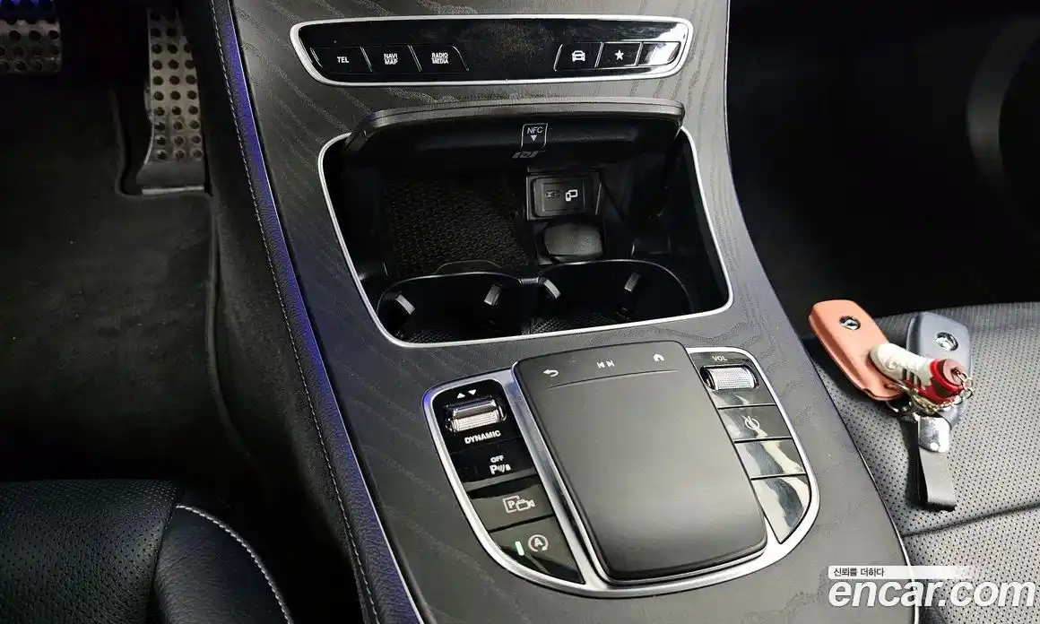 Mercedes-Benz E-Class 2022 1.9 гидро, фото 26