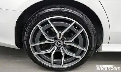 Mercedes-Benz E-Class 2022 1.9 гидро, миниатюра 4