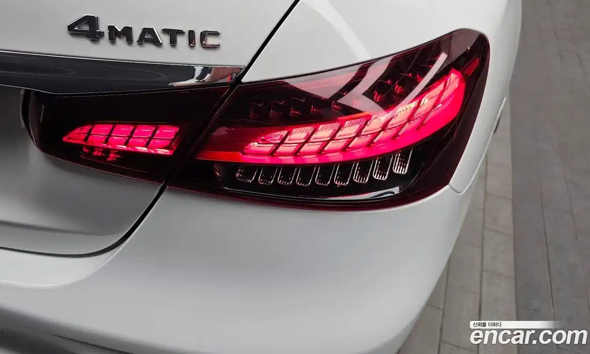 Mercedes-Benz E-Class 2022 1.9 гидро, фото 8
