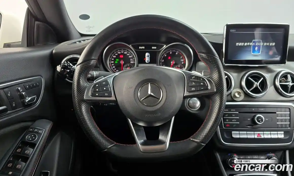 Mercedes-Benz CLA-Class 2017 2.0 гидро, фото 12 Mercedes-Benz CLA-Class 2017 2.0 гидро, фото 12