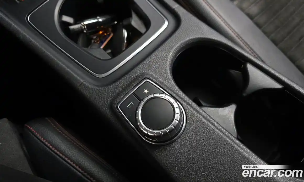 Mercedes-Benz CLA-Class 2017 2.0 гидро, фото 17 Mercedes-Benz CLA-Class 2017 2.0 гидро, фото 17