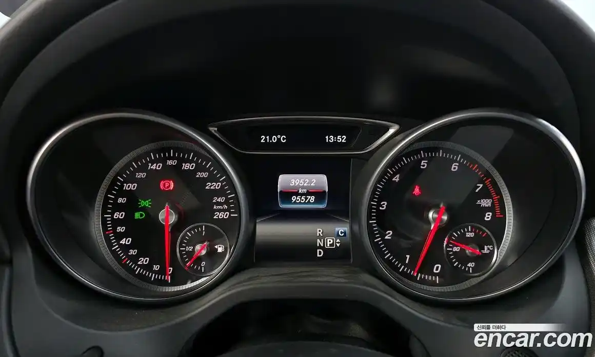 Mercedes-Benz CLA-Class 2017 2.0 гидро, фото 8 Mercedes-Benz CLA-Class 2017 2.0 гидро, фото 8