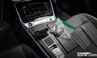 Audi A6 2021 2.0 автомат (гидро), миниатюра 12