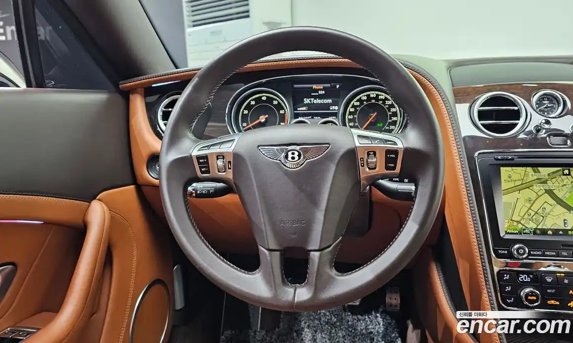 Bentley Continental 2015 4.0 гидро, фото 13
