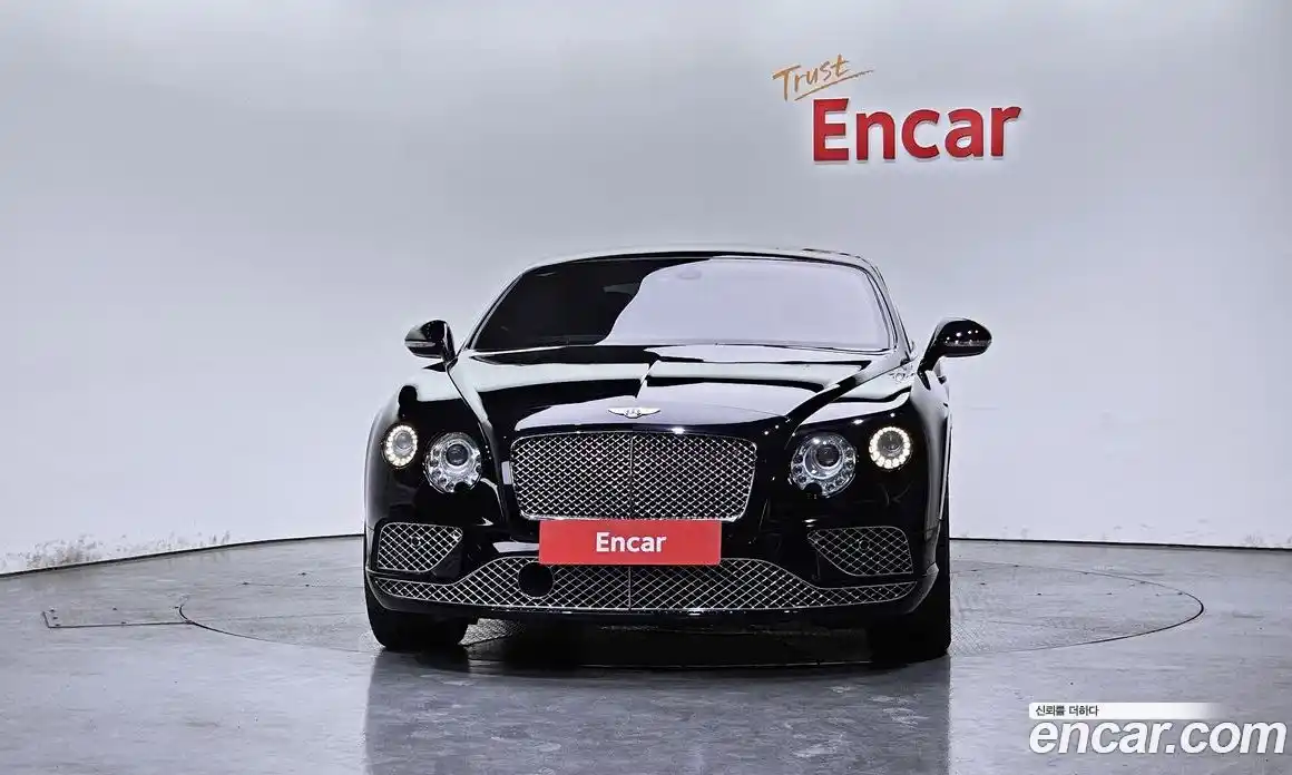 Bentley Continental 2015 4.0 гидро, фото 3