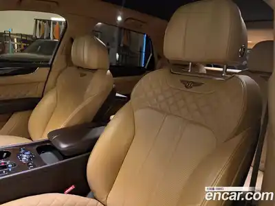 Bentley Bentayga 2018 6.0 гидро, миниатюра 12
