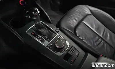 Audi A3 2015 1.6 автомат (гидро), миниатюра 9