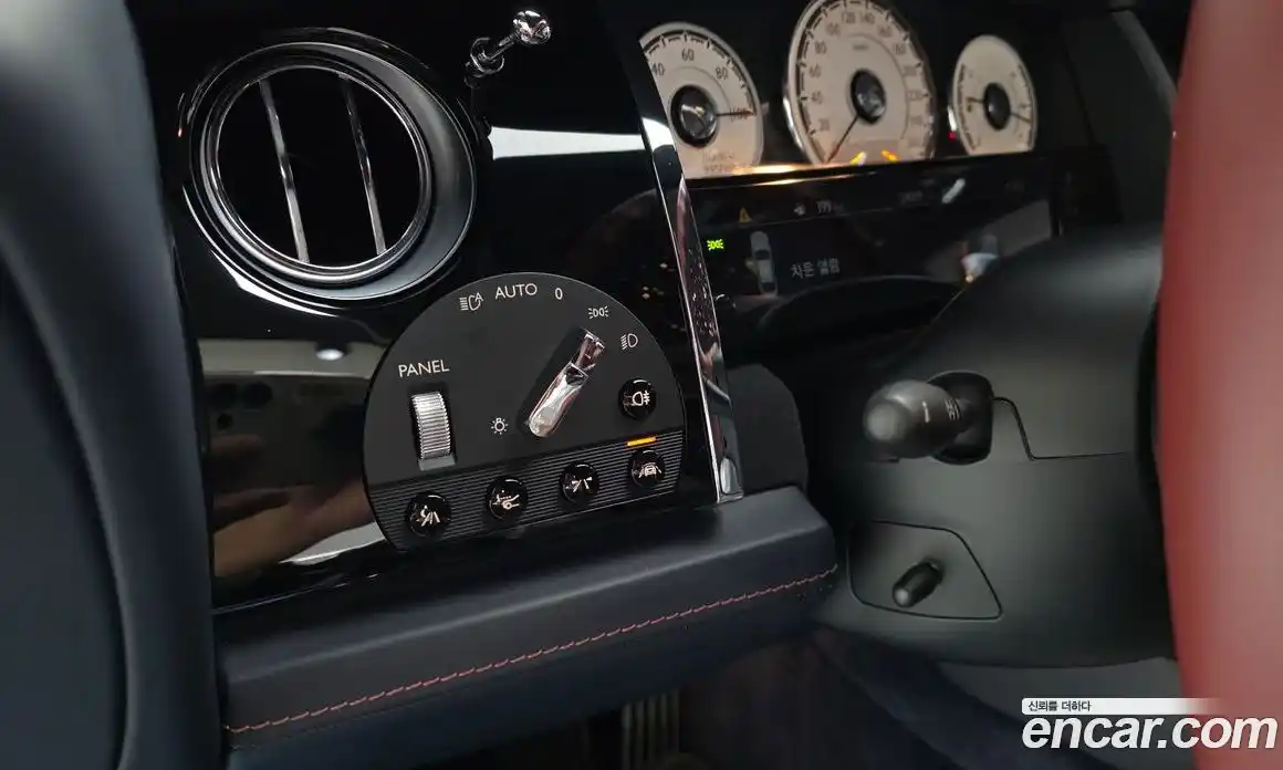 Rolls-Royce Wraith 2020 6.6 гидро, фото 18