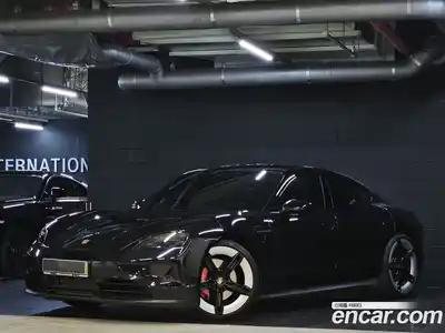Porsche Taycan 2025 0.1 автомат (гидро), миниатюра 2
