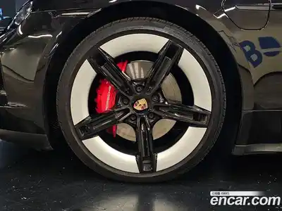 Porsche Taycan 2025 0.1 автомат (гидро), миниатюра 6