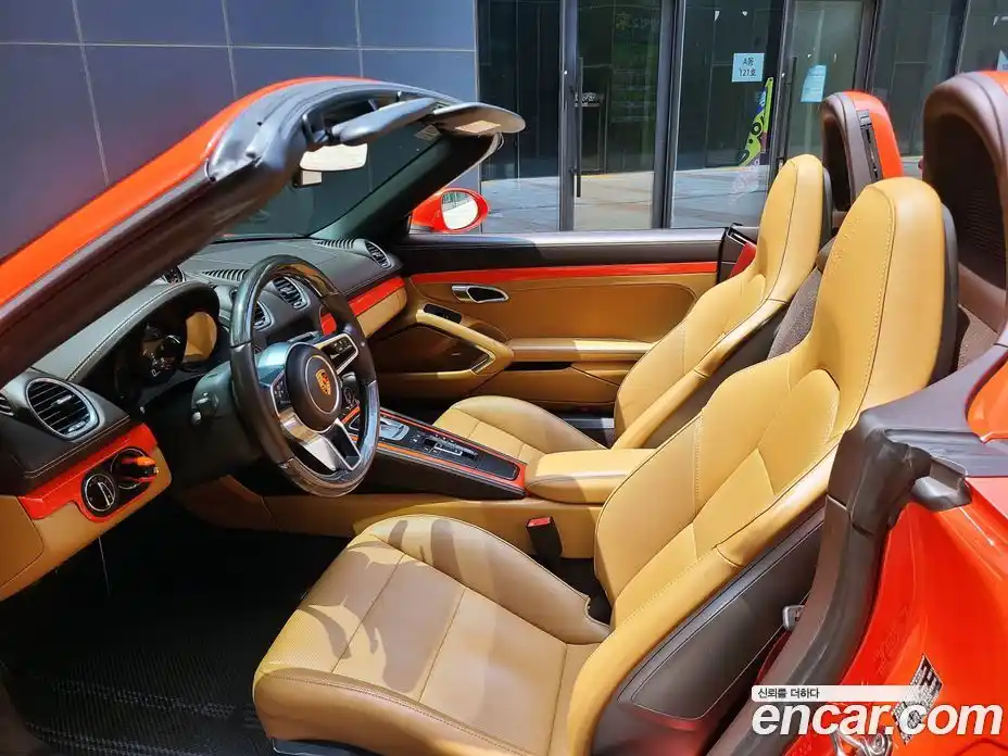 Porsche 718 2021 4.0 автомат (гидро), фото 4