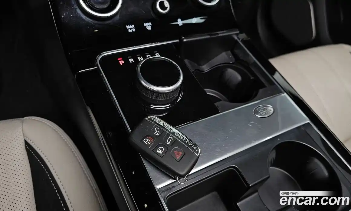 Land Rover Range Rover Velar 2018 3.0 автомат (гидро), фото 12