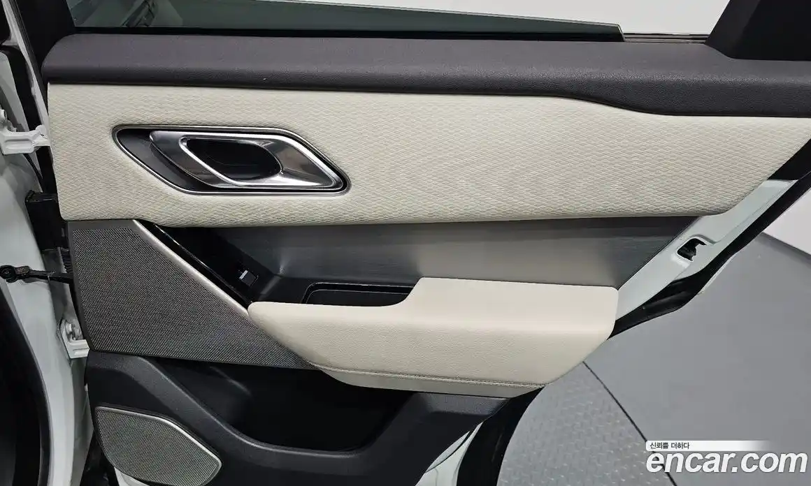 Land Rover Range Rover Velar 2018 3.0 автомат (гидро), фото 15