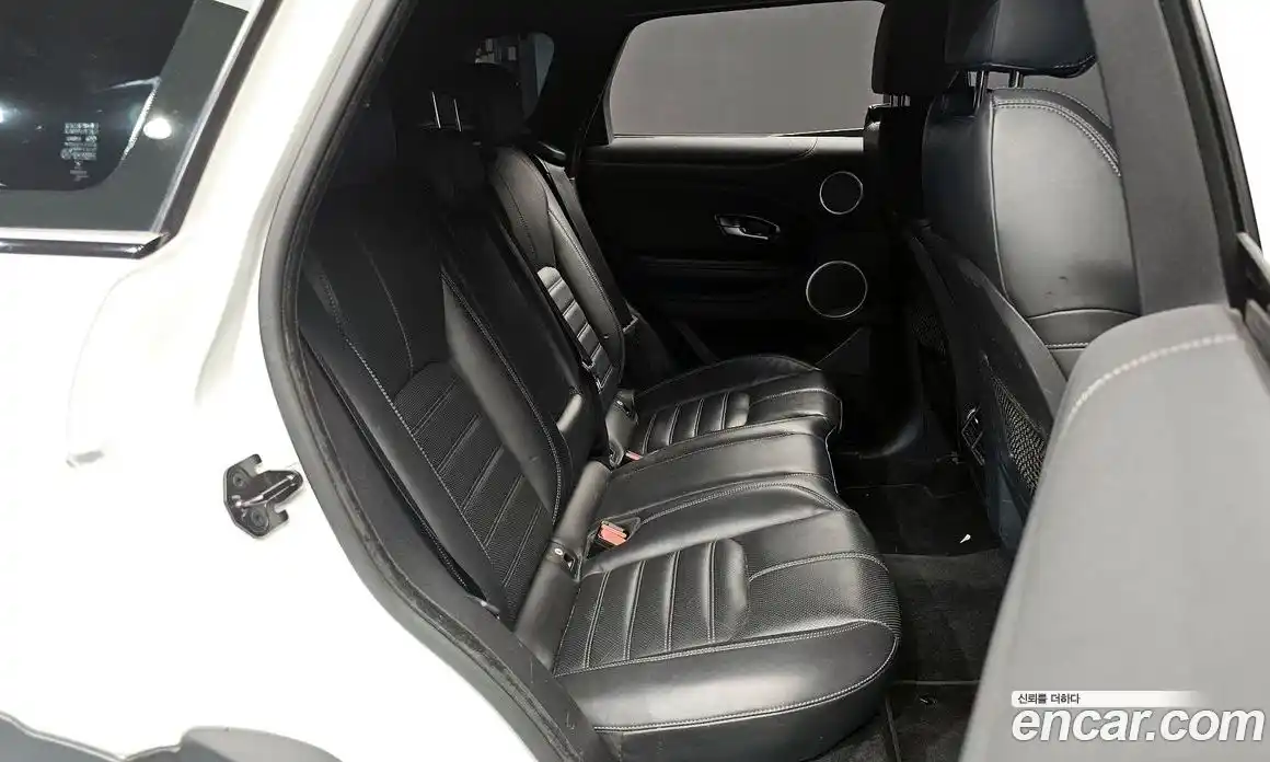 Land Rover Range Rover Evoque 2016 2.0 автомат (гидро), фото 11