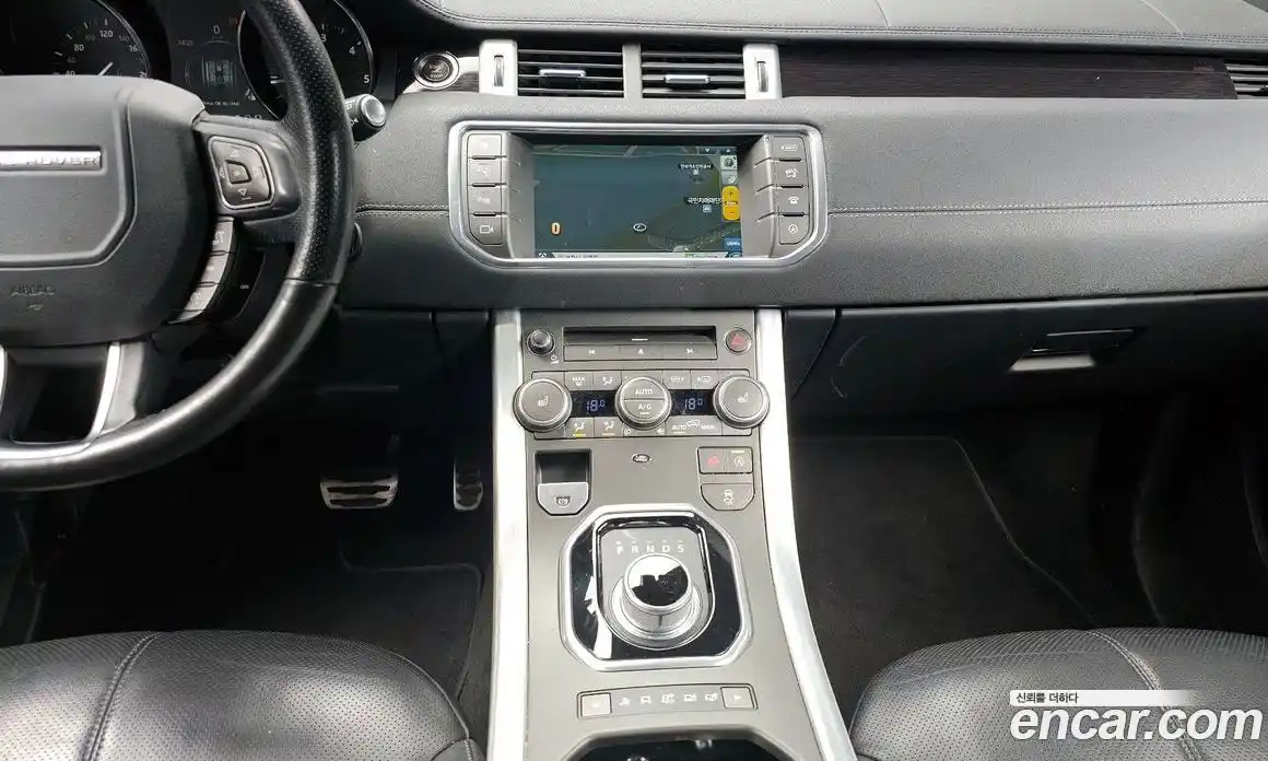 Land Rover Range Rover Evoque 2016 2.0 автомат (гидро), фото 13