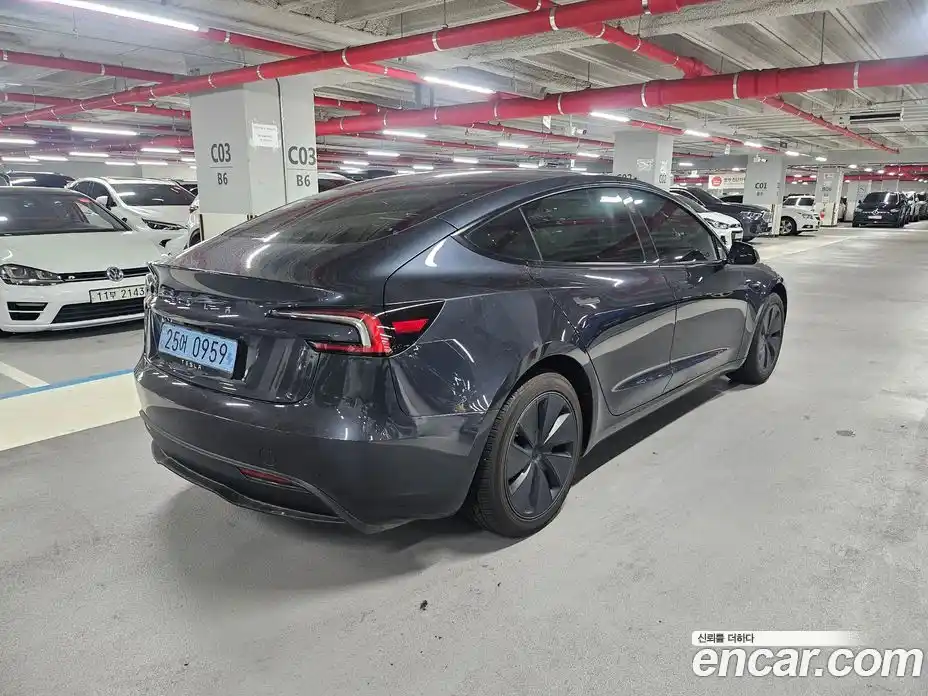 Tesla Model 3 2025 0.1 гидро, фото 2