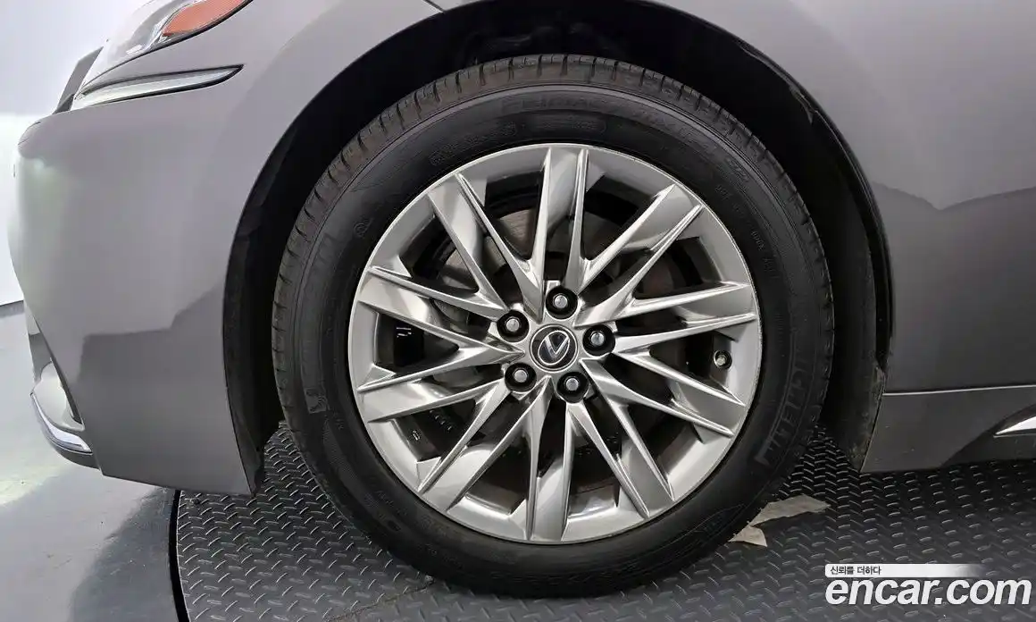 Lexus LS 2018 3.4 гидро, фото 5