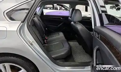 Volkswagen Passat 2015 2.0 автомат (гидро), миниатюра 12