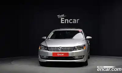 Volkswagen Passat 2015 2.0 автомат (гидро), миниатюра 3