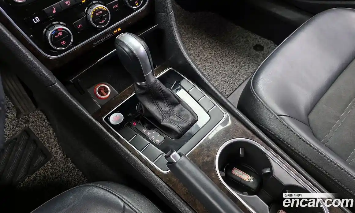 Volkswagen Passat 2015 2.0 автомат (гидро), фото 9
