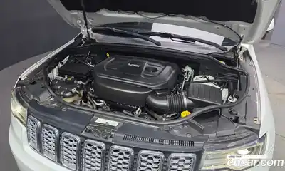 Jeep Cherokee 2017 3.6 автомат (гидро), миниатюра 6