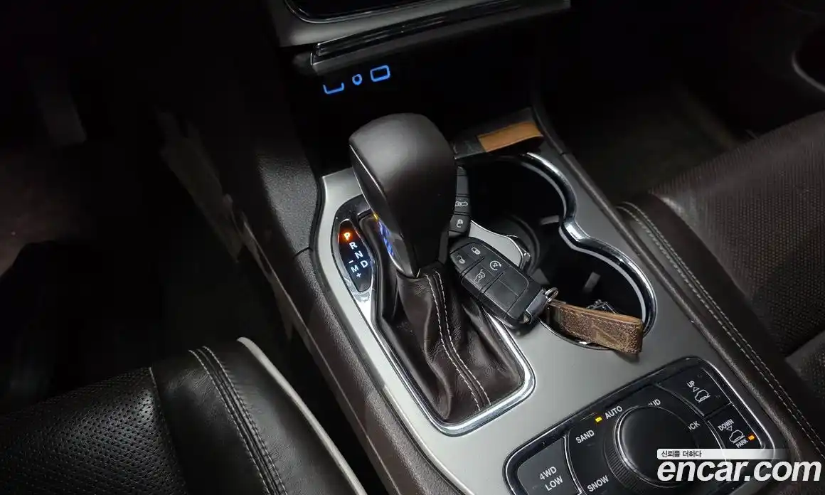 Jeep Cherokee 2017 3.6 автомат (гидро), фото 9