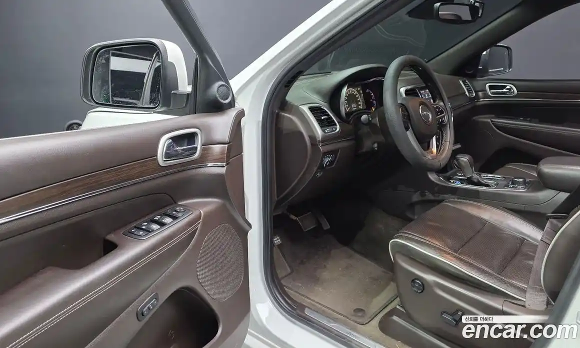Jeep Cherokee 2017 3.6 автомат (гидро), фото 10