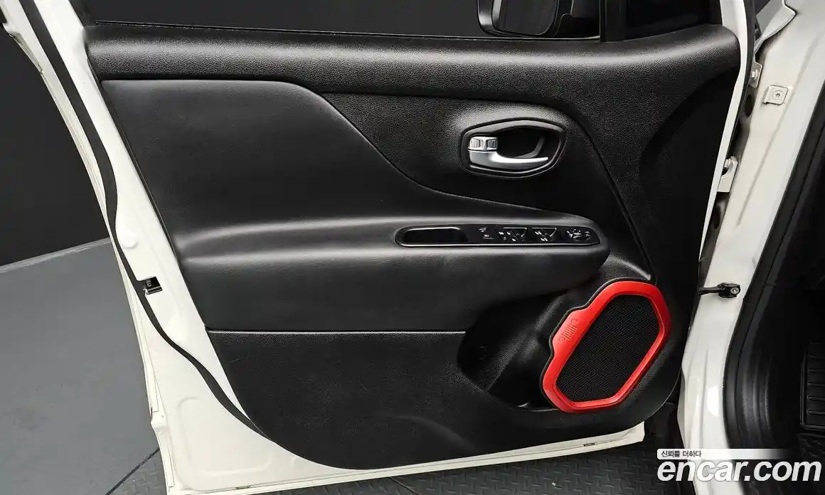 Jeep Renegade 2018 2.0 автомат (гидро), фото 14