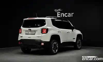 Jeep Renegade 2018 2.0 автомат (гидро), миниатюра 2