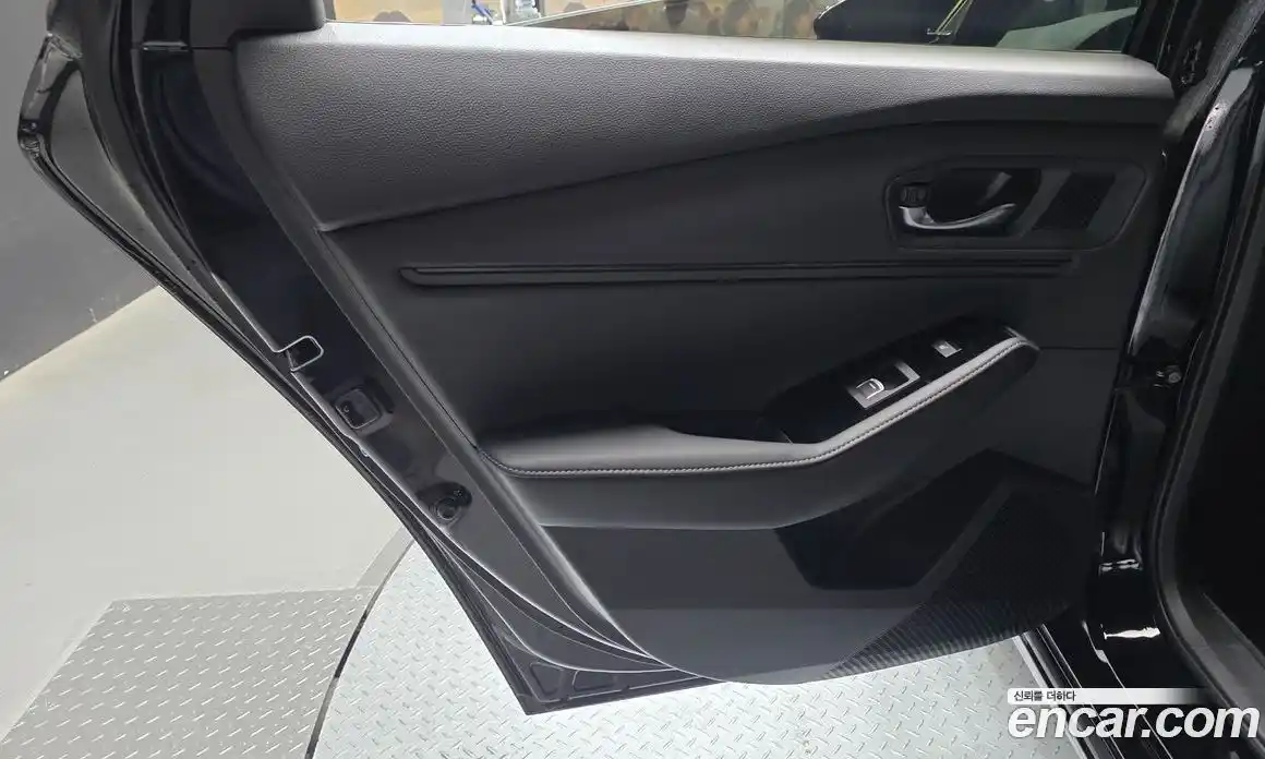Honda Accord 2024 2.0 автомат (гидро), фото 15