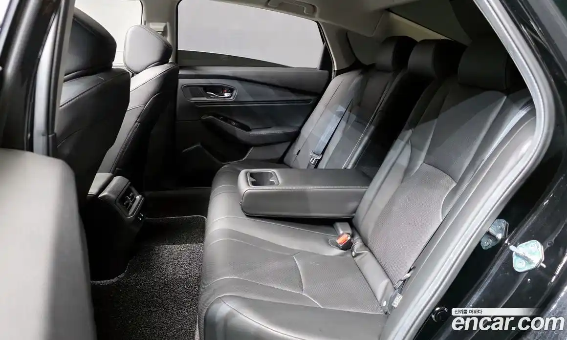 Honda Accord 2024 2.0 автомат (гидро), фото 18