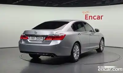Honda Accord 2015 2.4 автомат (гидро), миниатюра 2