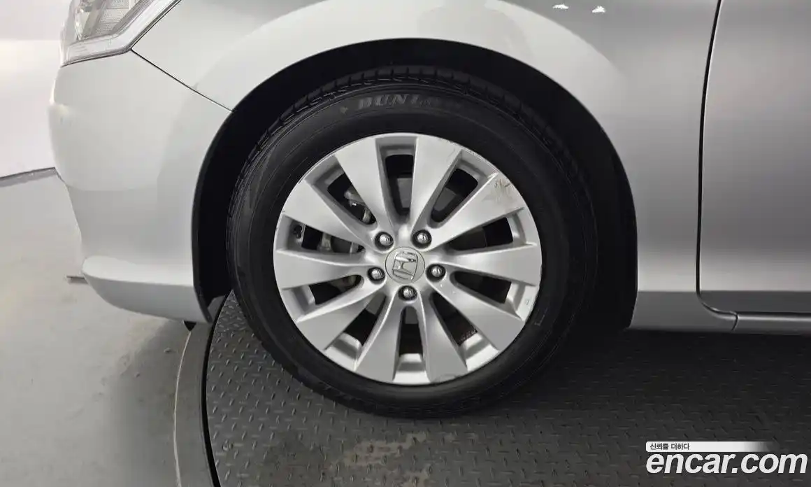 Honda Accord 2015 2.4 автомат (гидро), фото 5