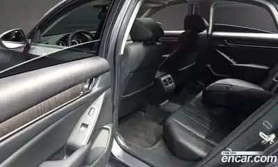 Honda Accord 2019 1.5 автомат (гидро), миниатюра 12