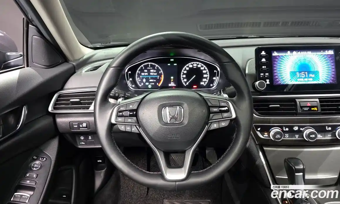 Honda Accord 2019 1.5 автомат (гидро), фото 13